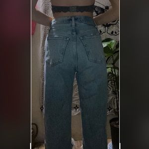abercrombie and fitch mom jeans!! size 26 waist 💓